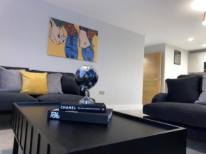 Roomotel - Oakview Moseley
